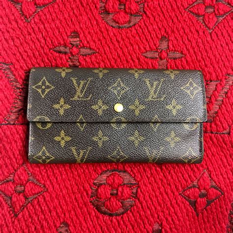 louis vuitton monogram international wallet|trifold louis vuitton wallet.